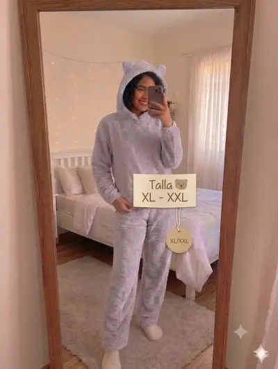 Conjunto de pijama suave y cómodo - miniatura 2