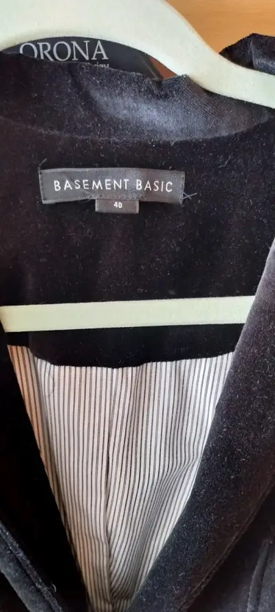 Blazer negro Basement Basic talla 40 - miniatura 1