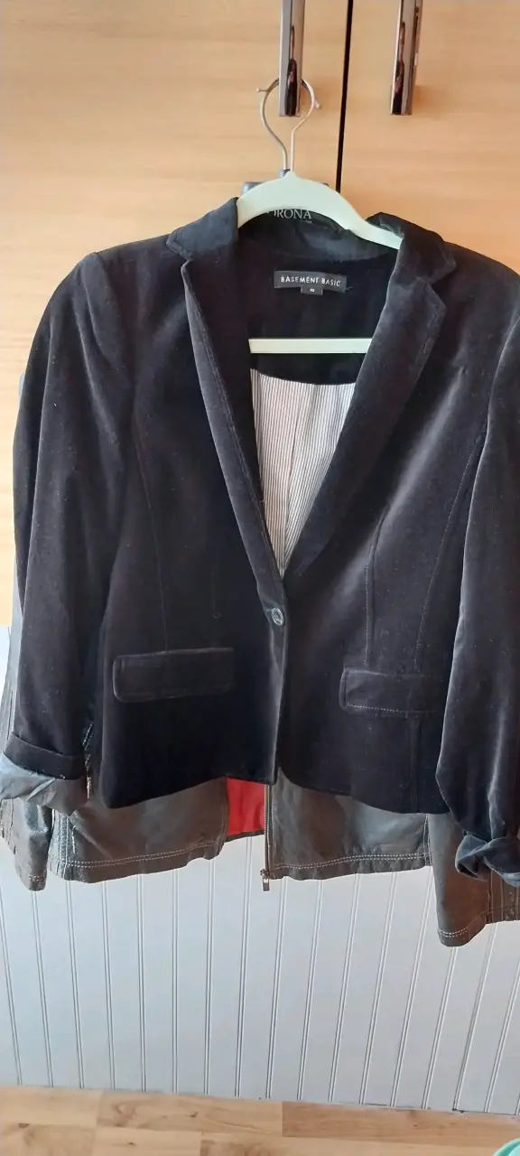 Blazer negro Basement Basic talla 40 - 2