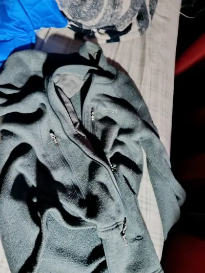 Chaqueta polar Marmot gris - miniatura 1