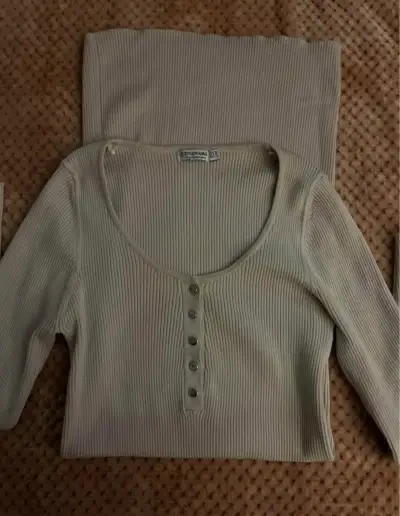 vestido  beige Stradivarius - miniatura 1