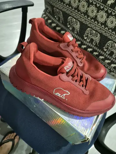 Zapatillas deportivas grises con suela transparente - miniatura 2