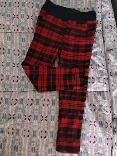 Leggings a cuadros rojos y negros - miniatura 1