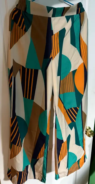 Pantalones con estampado geométrico - miniatura 2