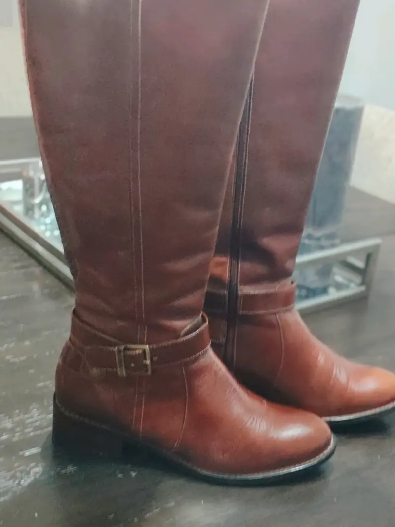 Botas de cuero marrón con hebilla - 5