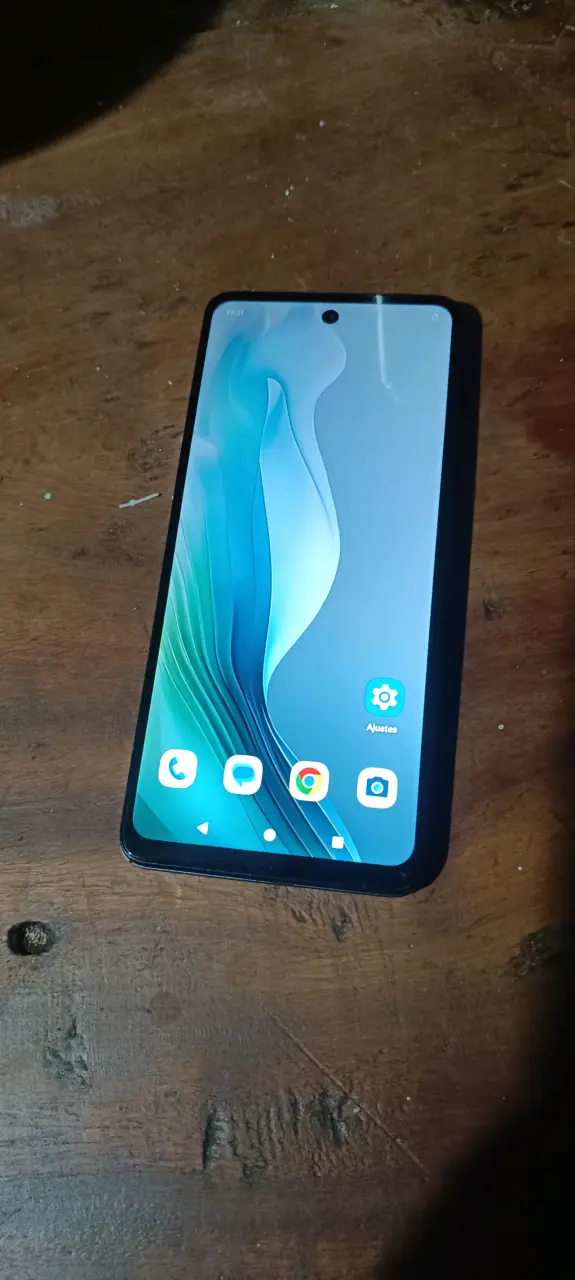 Smartphone Android en buen estado - 1