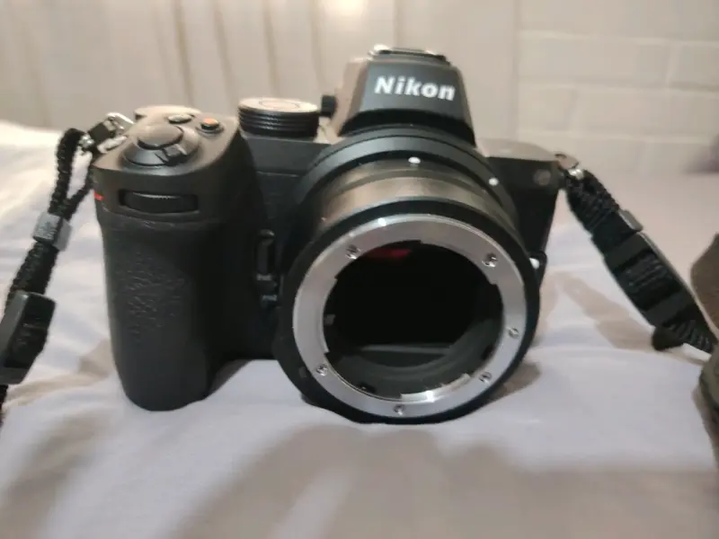 Cámara Nikon Z5 sin espejo - 2