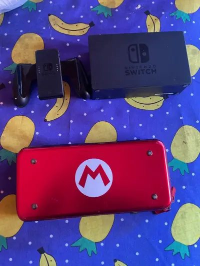 Consola Nintendo Switch con accesorios - miniatura 2