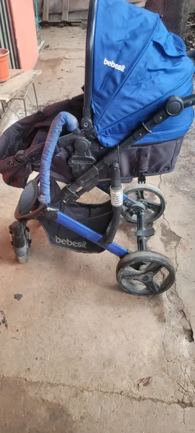 Coche de bebé Bebesit azul - miniatura 3