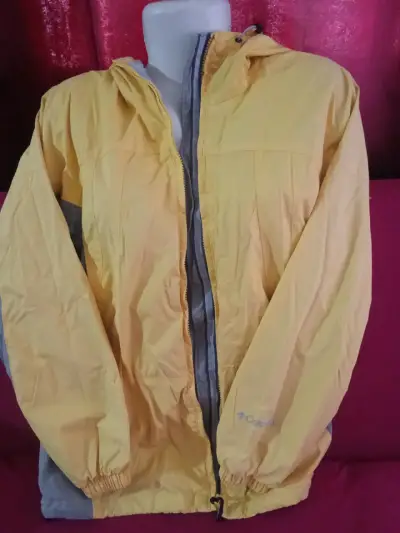 Chaqueta impermeable amarilla Columbia - miniatura 1