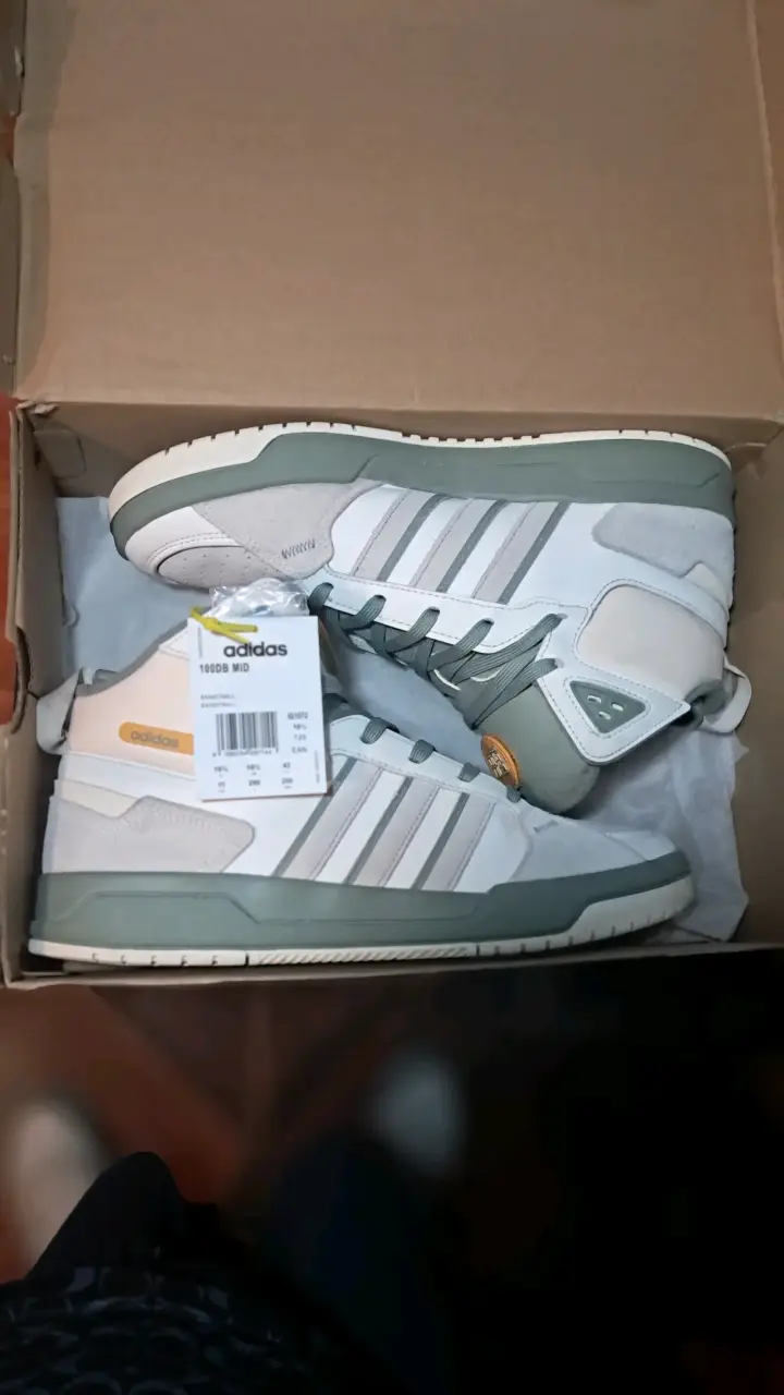 Zapatillas Adidas 100DB MID nuevas (solo probadas) - 1