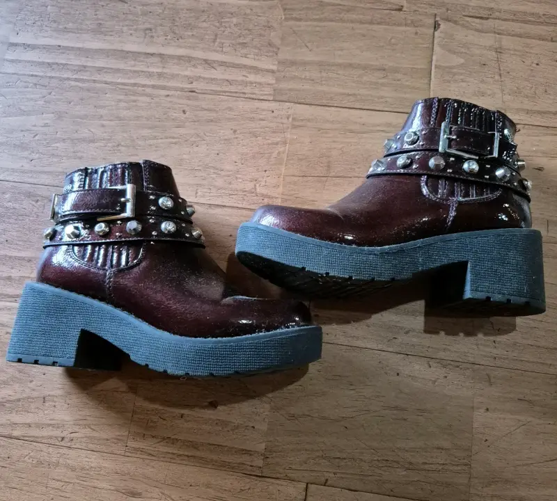 Botines Cmoran marrón con tachas - 1