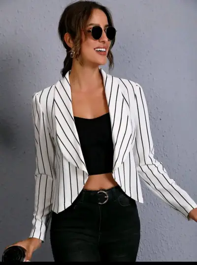 Blazer a rayas blanco y negro para mujer - miniatura 3