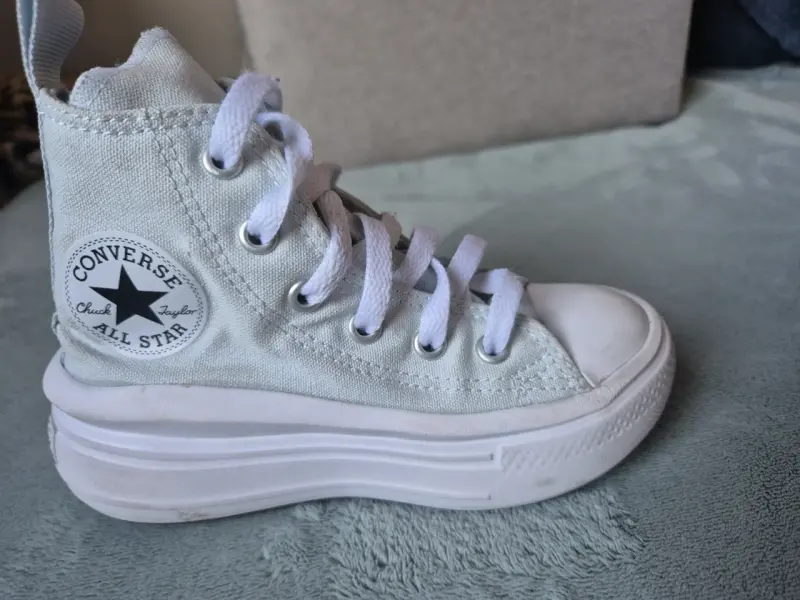 Zapatilla alta blanca de lona - 3
