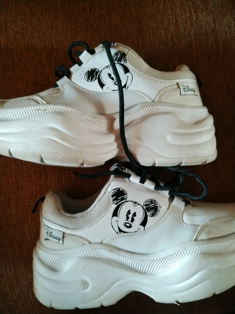 Zapatillas blancas Disney - 5