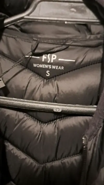 Chaqueta acolchada negra FSP para mujer - miniatura 1