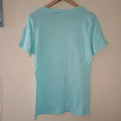 Polera verde con diseño Jeep Hair - miniatura 3