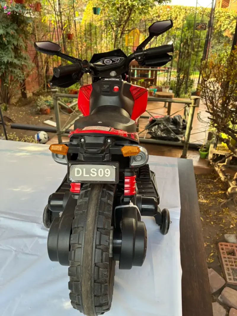Moto eléctrica infantil Turbon roja - 4