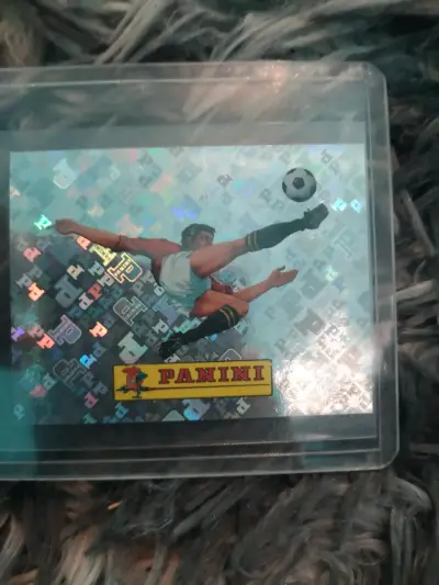 Tarjeta coleccionable Panini holográfica - miniatura 1