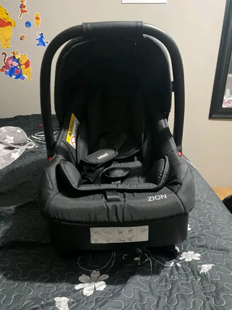 Silla de auto nueva - 1