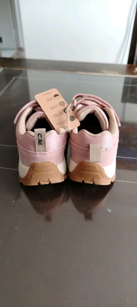 Zapatillas  rosadas para niña - 3