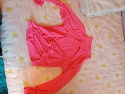 Polera,falda y pantalon juvenil - miniatura 1