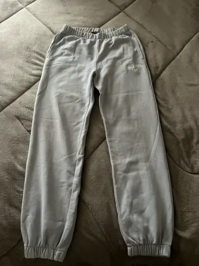 Pantalón de buzo brandy melville - miniatura 1