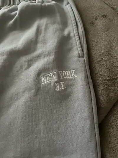 Pantalón de buzo brandy melville - miniatura 2