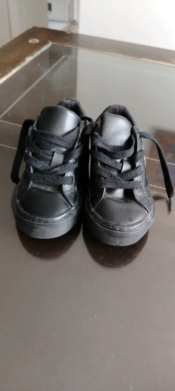 Zapatillas negras para niñ@s con diseño - 6