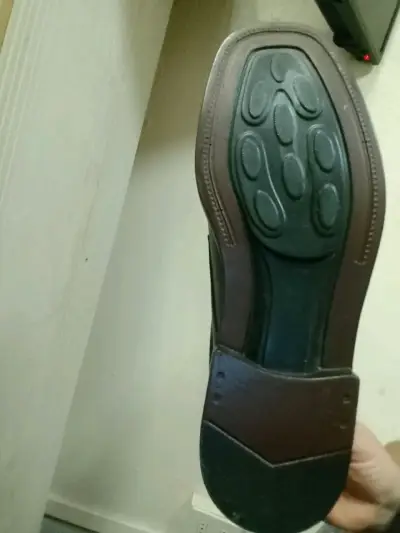 Zapatos de vestir negros para hombre - miniatura 2