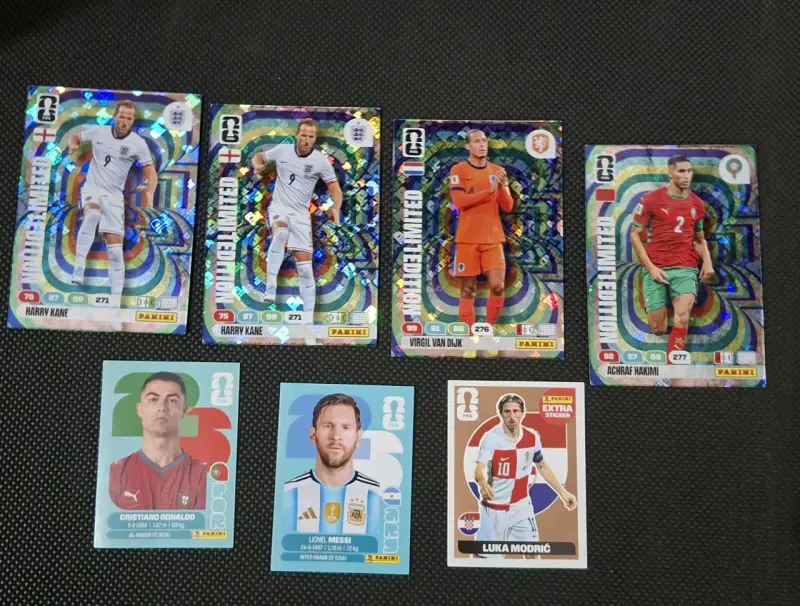 Lamina cr7, Modric y limitadas