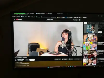Televisor LG LED de alta definición,3D 60" - miniatura 1