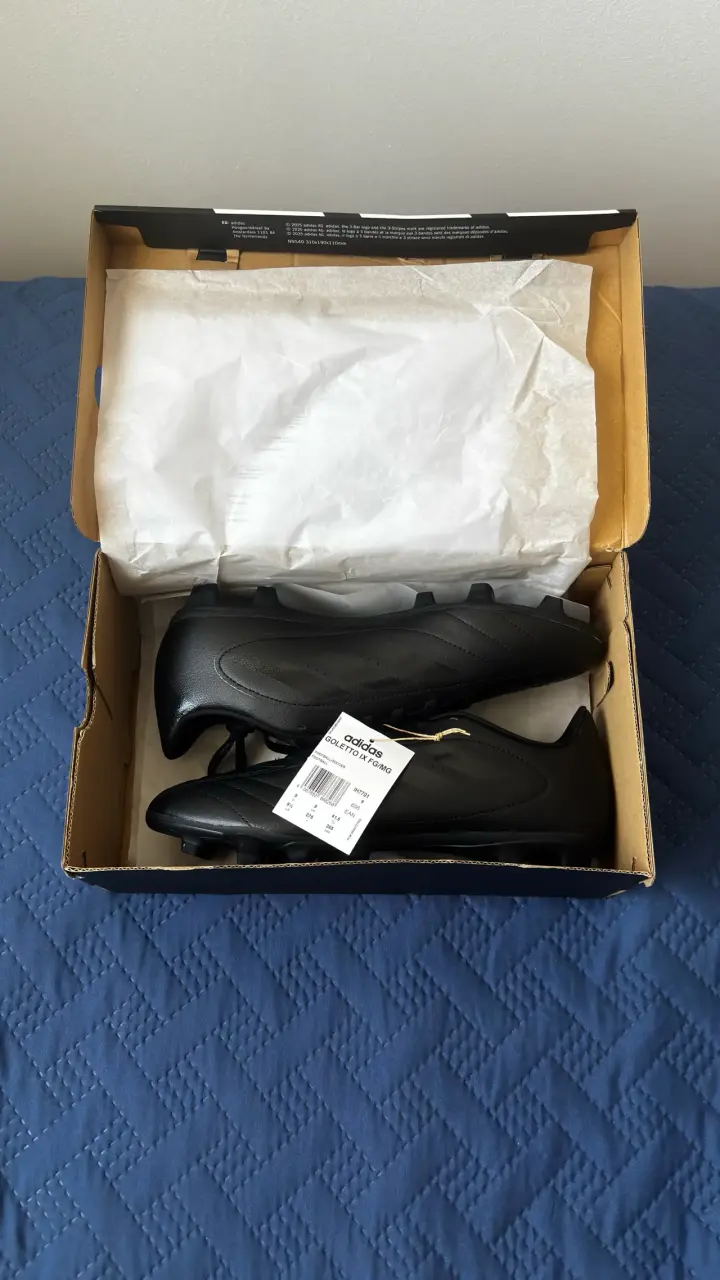 Zapatillas de fútbol Adidas color negro - 2