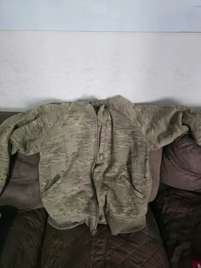 Lote de ropa variada para hombre talla XL - miniatura 2