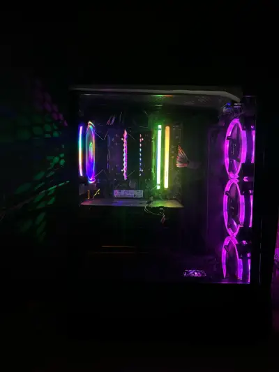 PC Gamer con  todos sus accesorios - miniatura 1