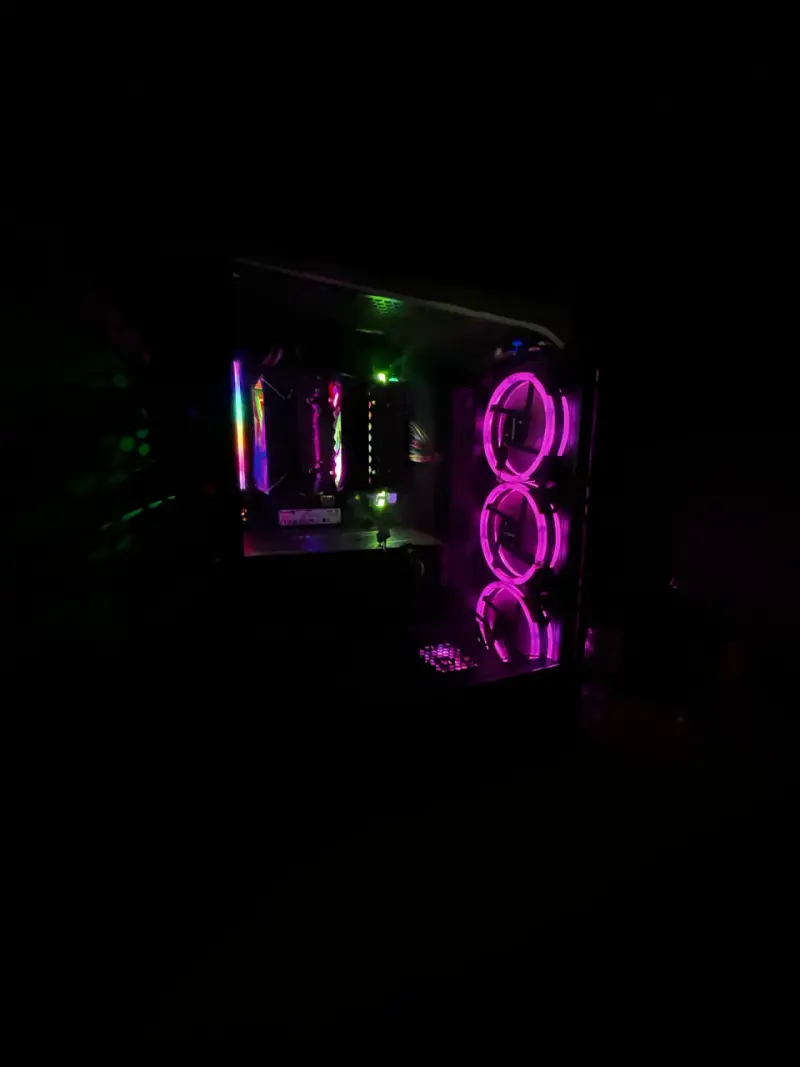 PC Gamer con  todos sus accesorios - 4
