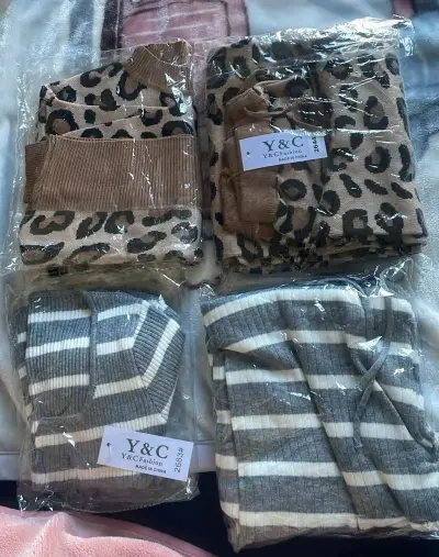 Conjunto de ropa Y&C Fashion estampado - miniatura 1