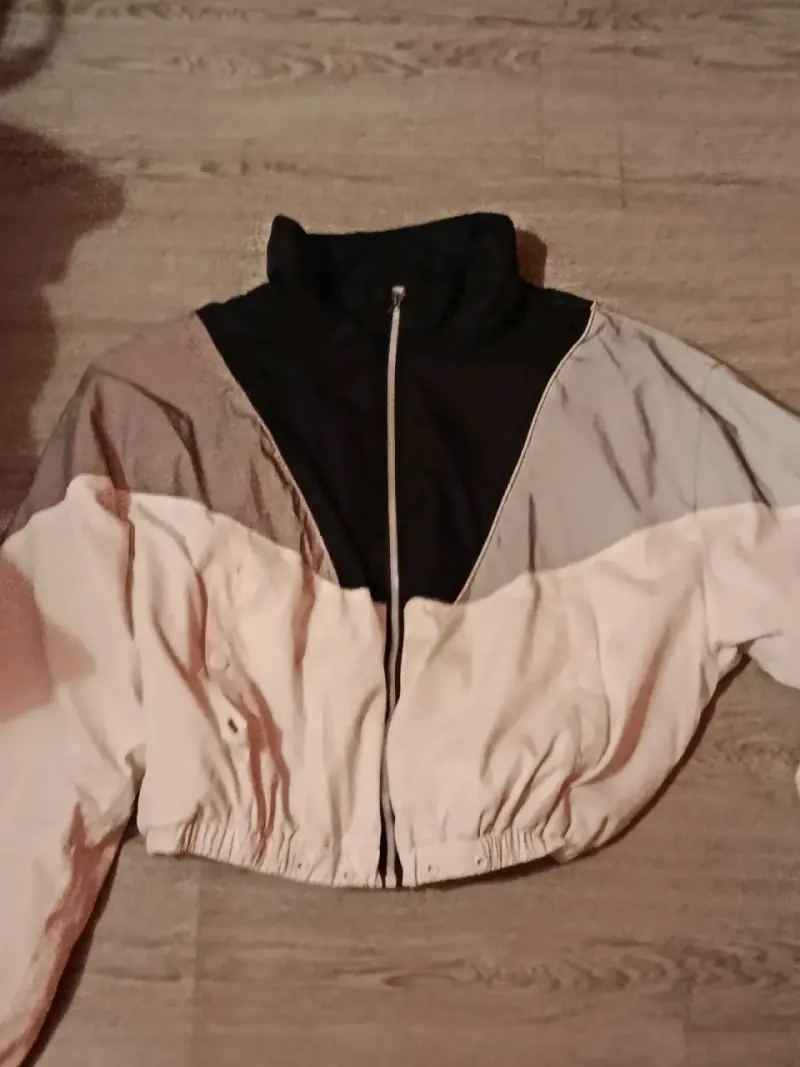 Chaqueta reflectante blanca, negra y gris - 2