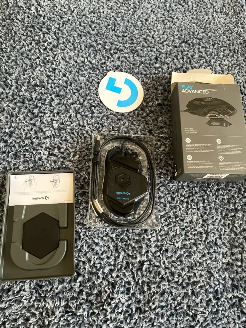 Mouse gamer Logitech G502 Hero - 2