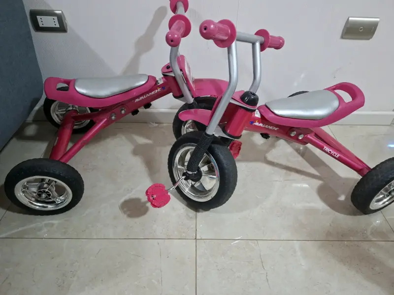 Triciclo Arcoíris para Niña Rosado - 2