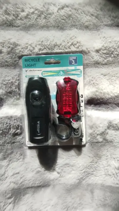 Juego de luces para bicicleta Defensor - miniatura 1