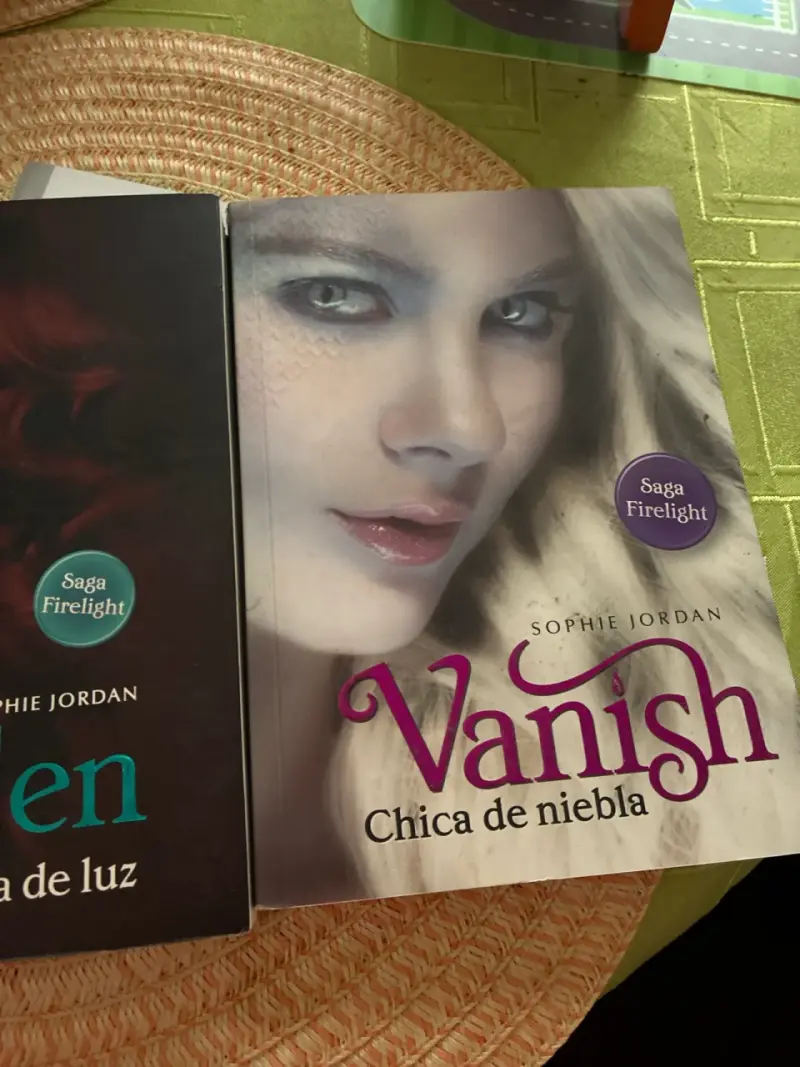 Libro 'Firelight: trilogía - 3