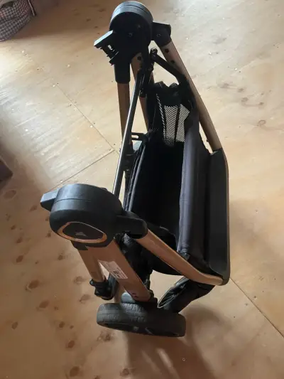 Coche de bebé Infanti en buen estado - miniatura 5