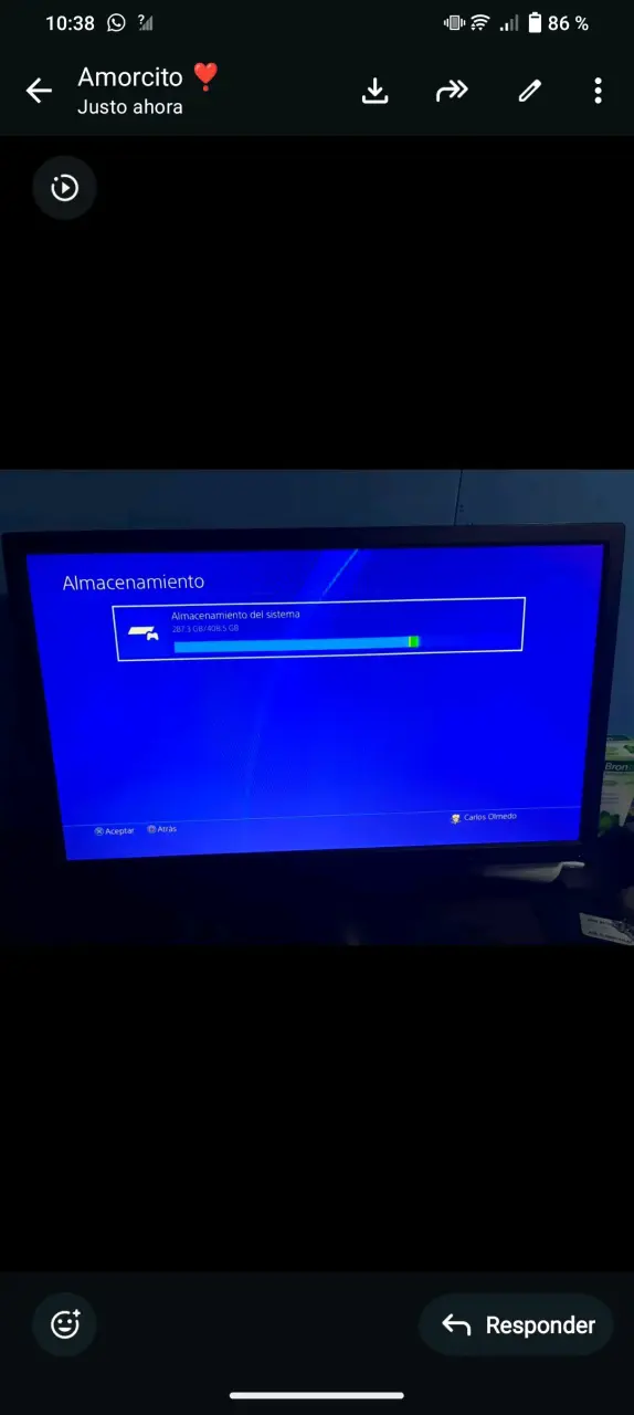 Consola PS4 con dos controles - 2