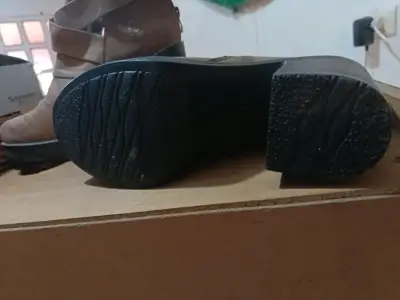 Botines de tacón alto marrones - miniatura 2