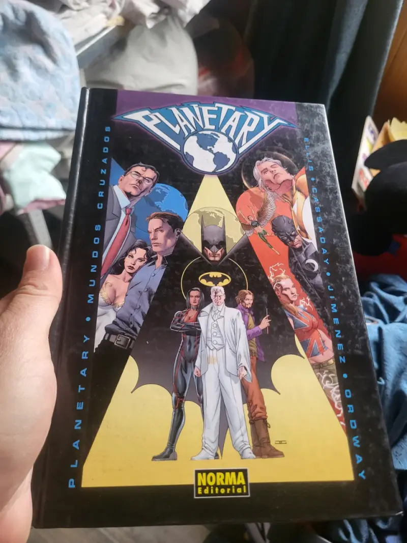 Comic Absolute Planetary+ Mundos cruzados - 5