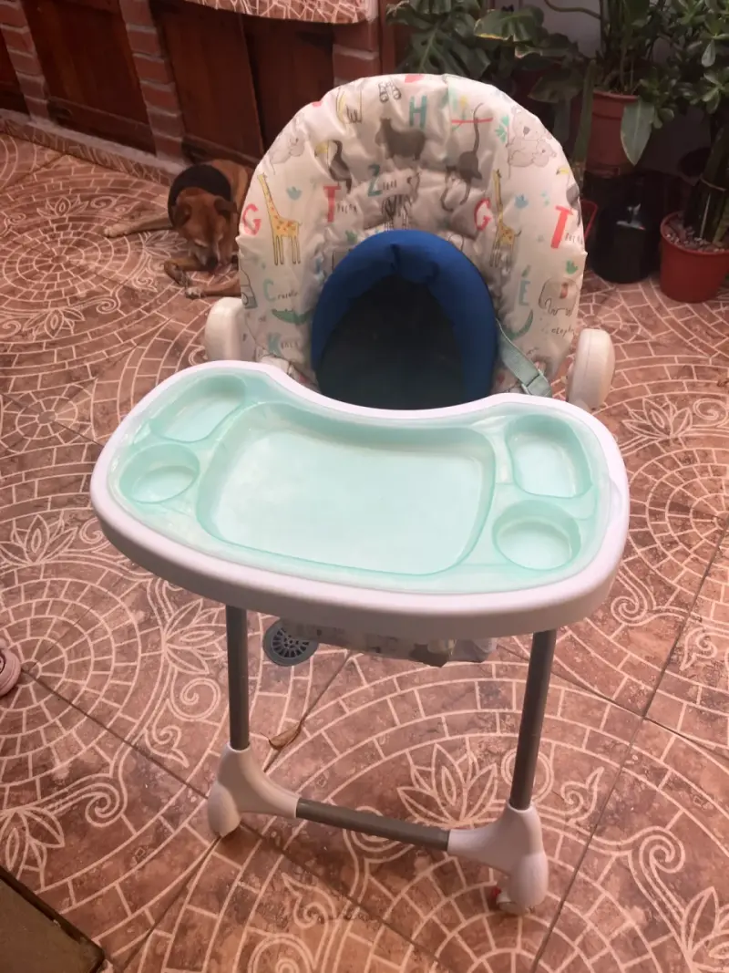 Silla de comer para bebé con bandeja - 2