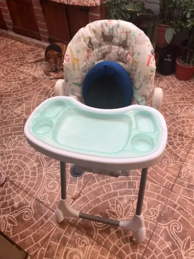 Silla de comer para bebé con bandeja - miniatura 2
