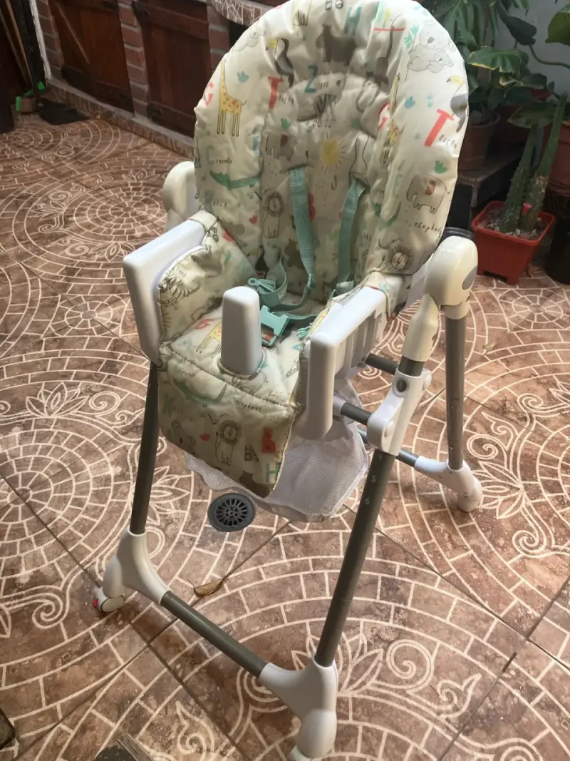 Silla de comer para bebé con bandeja - 4