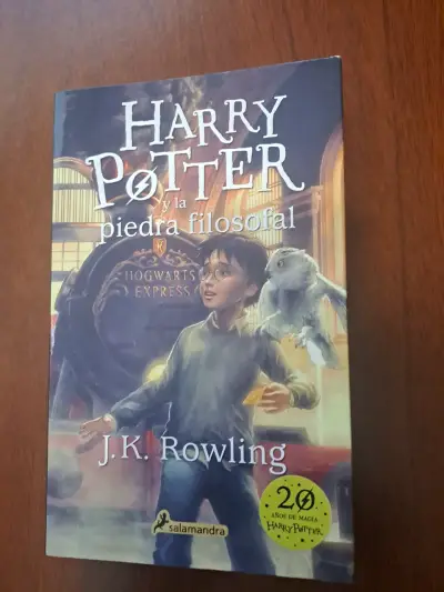 Libro Harry Potter y la piedra filosofal - miniatura 1